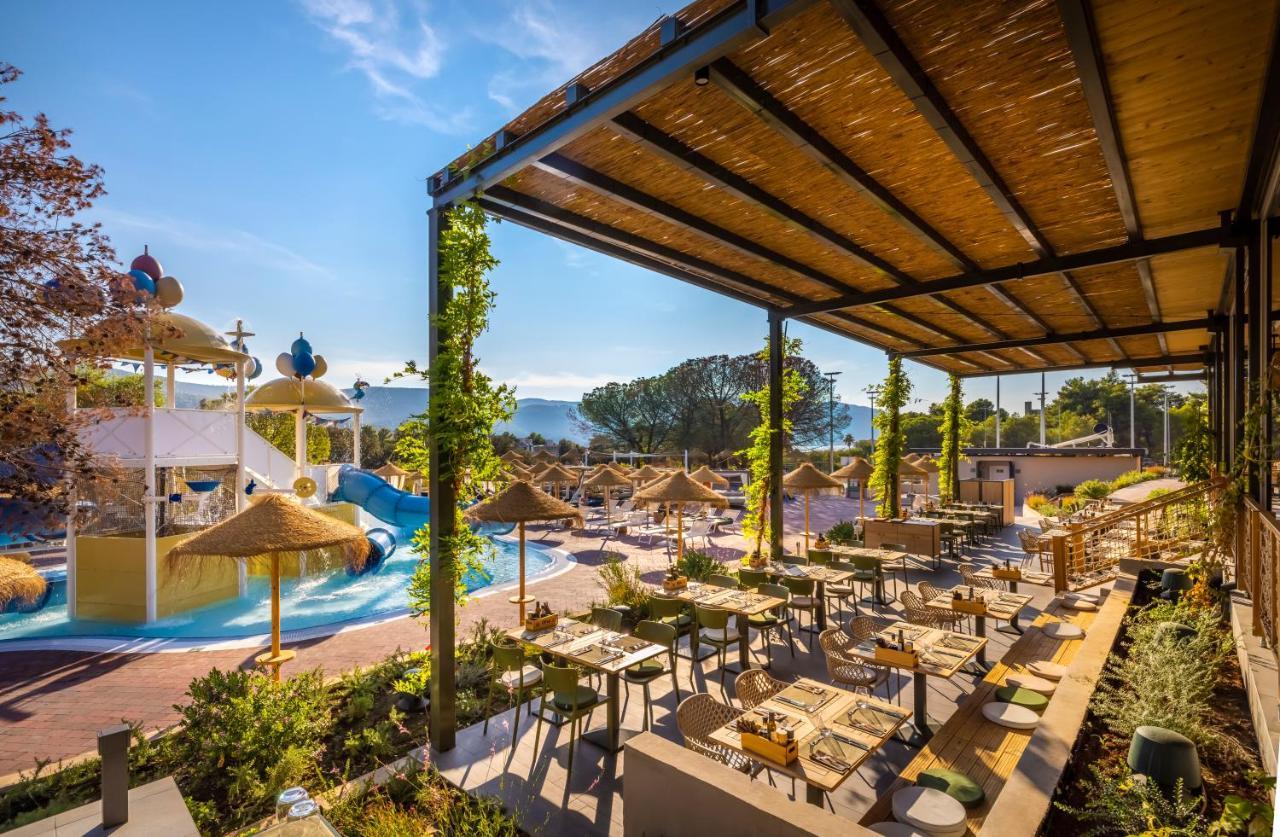 Valamar Amicor Resort Stari Grad  Ngoại thất bức ảnh