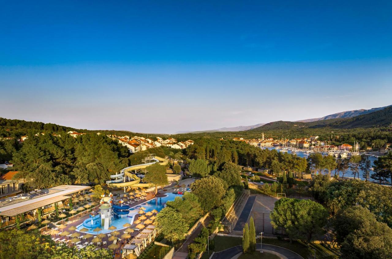 Valamar Amicor Resort Stari Grad  Ngoại thất bức ảnh