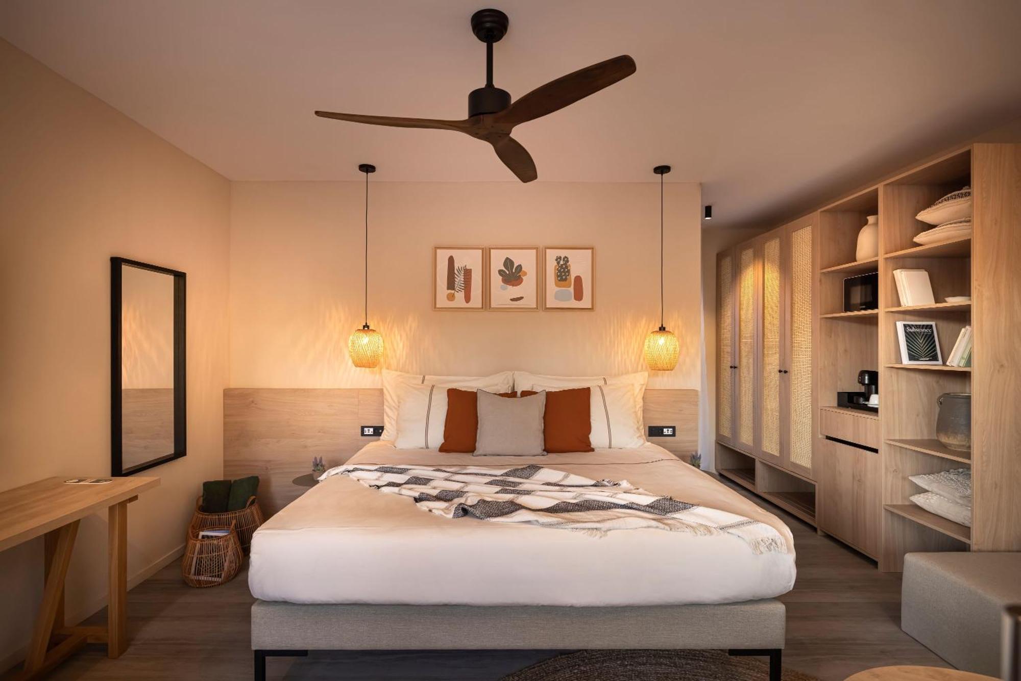 Valamar Amicor Resort Stari Grad  Ngoại thất bức ảnh